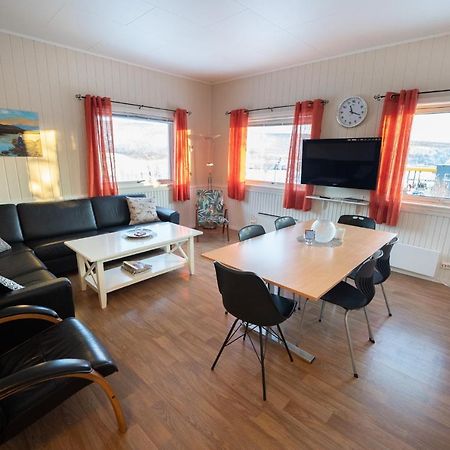 Mix Tana Spiseri og Overnatting Motel Eksteriør bilde